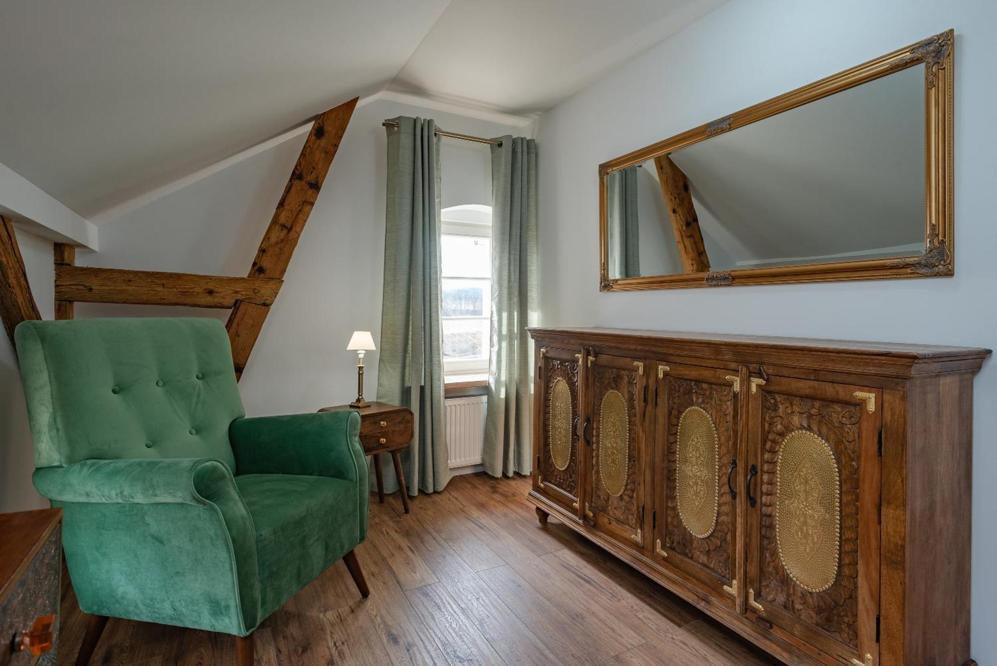 Dworek Wojanów Quarto foto